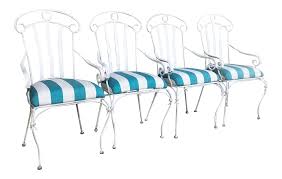 The briarwood coil spring high back patio chair by woodard has a sturdy wrought iron frame construction that ensures excellent strength and durability. Iron Upholstered High Back Lawn Chairs Set Of 4 Chairish