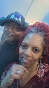 Rosalyn Dunlap's Instagram, Twitter & Facebook