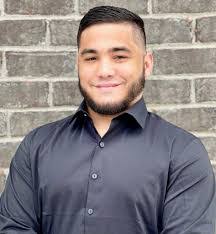 Michael Brobeck's Instagram, Twitter & Facebook