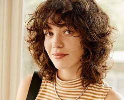 Really Pretty Short Curly Hairstyles Curly Hairstyles Pretty Really Short Short Curly Haircuts Curly Hair Styles Curly Bob Hairstyles