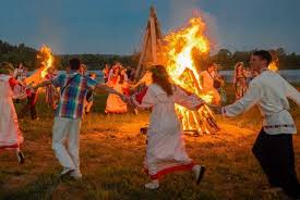 Купання на івана купала івана купала: U Nich Na Ivana Kupala Tradiciyi Ta Zvichayi Naperedodni Svyata 06 07 2020 20 Hvilin Vinnicya