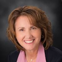 Kim Petrone's Instagram, Twitter & Facebook