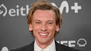 Fallout's Aaron Moten Describes The Power Armour Trickery