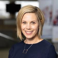 Lisa Wester's Instagram, Twitter & Facebook