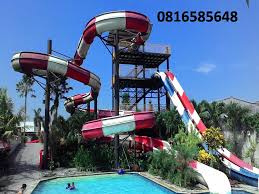 Seperti waterpark pada umumnya, sarana bermain yang ada di sini dilengkapi dengan kolam seluncuran, lazy river sampai tong air. Wahana Apakah Yang Wajib Ada Di Waterboom