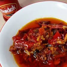 Tahap pertama proses pembuatan pecel adalah menggoreng kacang tanahnya. Sambal Balado Terlezat Sedunia Spesial Balado Padang Sambal Balado Dari Sambel Uleg Saklek Shopee Indonesia