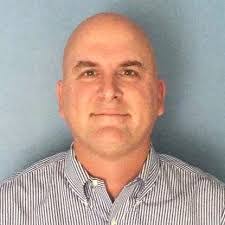 Ross Ayres's Instagram, Twitter & Facebook