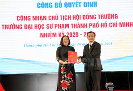 Môi trường xung quanh trường cực kỳ sôi động, dọc đường võ văn ngân nơi trường tọa lạc quy tụ các. TrÆ°á»ng Ä'áº¡i Há»c SÆ° Pháº¡m Tphcm Cong Bá»' Cac Quyáº¿t Ä'á»‹nh Vá» Nhan Sá»±