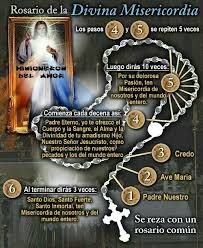 El rosario de la divina misericordia nace de la propia misericordia como un sentimiento que hace que una persona sienta compasión por otra, pero. Rosario De La Divina Misericordia Catholic Prayers Prayer Images God Prayer