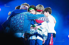 Bts Hug Bts Group Bangtan Taegi