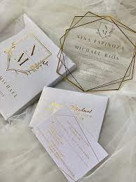 Free Shipping Personalized Custom Acrylic Clear Glass White Etsy In 2021 Luxury Wedding Invitations Box Wedding Invitations Luxury Wedding Invitations