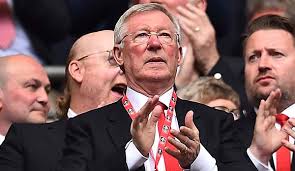 Würde hier heute nicht sitzen. Manchester Uniteds Legende Sir Alex Ferguson Wegen Hirnblutung Notoperiert
