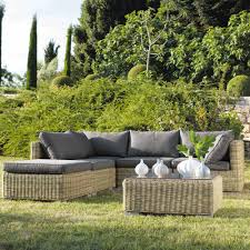 Angle De Canape De Jardin En Resine Tressee Maisons Du Monde Canape Jardin Salon De Jardin Gris Table Basse Jardin