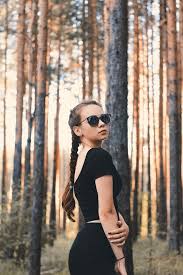 Photoshooting Portrait Photography Poses Woods Photography Outdoor Photoshoot