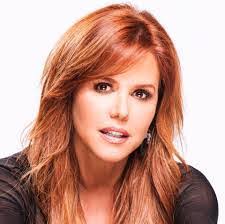 Iris Saul's Instagram, Twitter & Facebook