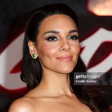 Vanessa Rubio (@veryvness) • Instagram photos and videos