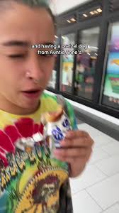 Auntie Annes > Wetzel Pretzel #pretzeldog #randomramble