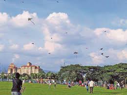Don't worry if you don't have a kite, there are kite sellers dotted around the park offering plenty of options. Taman Layang Layang Metropolitan Kepong Dbkl Posts Facebook