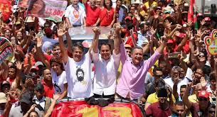 Resultado de imagem para fotos de Haddad em Petrolina e Juazeiro