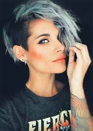 Short Undercut Hairstyles For Women Undercuts For Women Shorthair Hairstyle Styling Fbloggers Short Hair Undercut Cool Short Hairstyles Thick Hair Styles