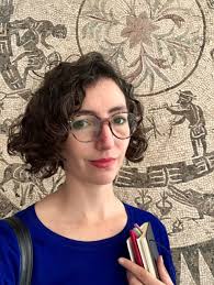 Maria Luque's Instagram, Twitter & Facebook