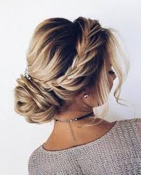 Elegante Frisuren Fur Mittleres Haar Haarschnitte Fur Menschen Mit Langen Haaren Up Dos Hair 20190706 New Site In 2020 Easy Formal Hairstyles Short Hair Updo Easy Updo Hairstyles