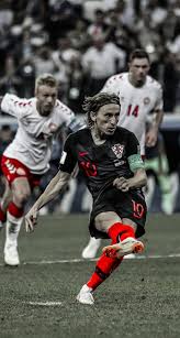 Born 9 september 1985) is a croatian professional footballer who plays as a midfielder for spanish club real madrid and captains the croatia national team. Download Luka Modric Wallpaper Hd Laravel