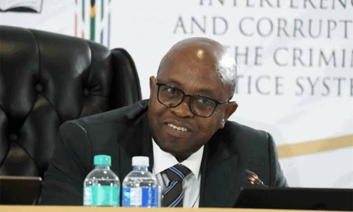 Madlanga Commission exposes cracks in South Africa's justice system |  Roodepoort Record