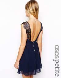 Bleu marine, une couleur que j'affectionne tout particulièrement ! Asos Petite Exclusive Eyelash Lace Skater Dress At Asos Com Idee Tenue Mariage Petite Robe Robe Dentelle Bleu