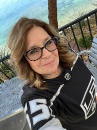 Sundays at Crypto.com Arena! 🆚 Philadelphia Flyers ⏰ 5:30 PM tune in 📺  FanDuel Sports Network West 🎧 LA Kings App