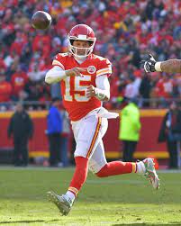 Kansas City Chiefs Use More Patrick Mahomes Magic Vs Ravens To Close In On Afcs Top See Kansas City Chiefs Kansas City Chiefs Logo Kansas City Chiefs Football