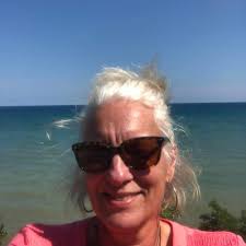 Serious question.... Who can break into a password protected  phone????!!!??? I have a phone that my son used for the 3 days he was out  of jail before he passed away. I