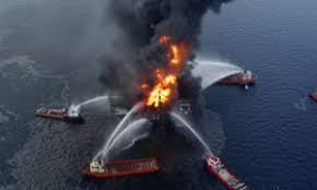 Based on a true story. Deepwater Horizon Survivor Describes Horrors Of Blast And Escape From Rig Deepwater Horizon Oil Spill The Guardian