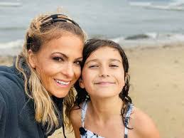 Carol Rohrabaugh's Instagram, Twitter & Facebook