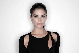 Sara pinto sampaio was born on july 21, 1991 in porto, portugal. Sara Sampaio Junta Se A Campanha Solidaria De Michael Kors Social Sabado