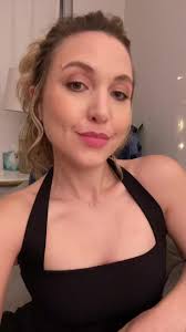 This app is a mystery to me and NOT in a good way