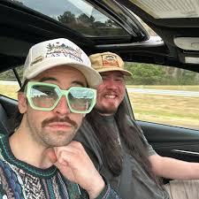 My daughter just said Matthew McConaughey looks like an old Logan Paul and  now i have to fight my 11 year old 😂