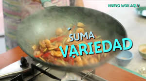 El wok es un tipo de sartén con un fondo de pequeño diámetro y bordes altos y gruesos. Dale Un Salto A Tu Forma De Cocinar Conoce El Nuevo Wok Aqua Youtube