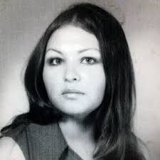 Carole Hughart Obituary (2014)