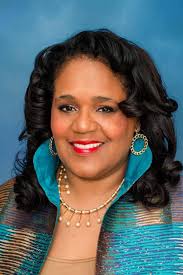 Renee Hardman's Instagram, Twitter & Facebook