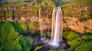 Terbaru 30 gambar pemandangan indah air terjun top info 22 poster pemandangan air terjun download gambar lukisan alam 3 di di 2020 pemandangan air terjun lukisan. Inikah Air Terjun Tercantik Dunia