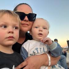 Keto Egg Loaf 🍞 🥹 The keto egg loaf is a high protein, super versatile,  low carb wonder that's perfect for breakfast, or really any meal of the  day. With a creamy,