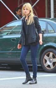 Junior girls womens timberland wheat winter autumn 6 boots size roll top 6 inch. 26 Stunning Outfits With Chelsea Boots For Fashionable Ladies Styleoholic