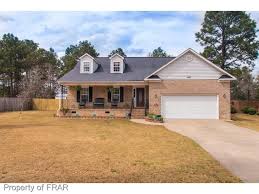 Check Out This Home At Realtor Com 210 000 3beds 2 Baths 550 E Lake Ridge Rd Raeford Https Www Realtor Com Realesta Lake Ridge Raeford Outdoor Structures