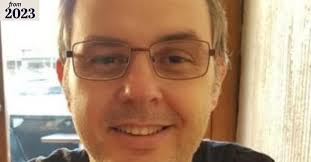 Melbourne University professor Aaron Harwood sacked over advances toward  student