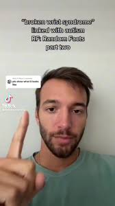 What else am I supposed to do with my arm?!? @cartergenlol @wouldyakindly  #adhd #autism #spectrum #neurodivergent #neurotypical #neurospicy #fyp  #brokenwristsyndrome #mentalhealth #brain #trend ...