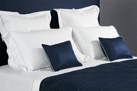 Fabricant de linge de maison. L Elegance Et Le Chic De L Artisanat A L Italienne