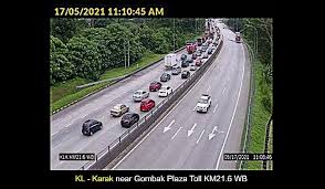 Dugaan saya adalah google sedang memperbarui algoritmanya sejak beberapa hari terakhir. Balik Kl Traffic Causes Concern Online Trp