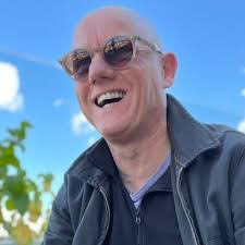 Bob Dickson (@DicksonBob)