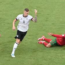 39 toni kroos cristiano ronaldo pictures. Em 2021 Toni Kroos Entpuppt Sich Als Kampfschwein Sport